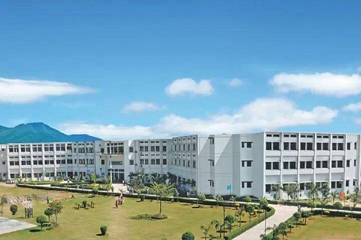 https://cache.careers360.mobi/media/colleges/social-media/media-gallery/2498/2018/11/3/Campus-View of Institute of Engineering and Emerging Technology, Solan_Campus-View.jpg